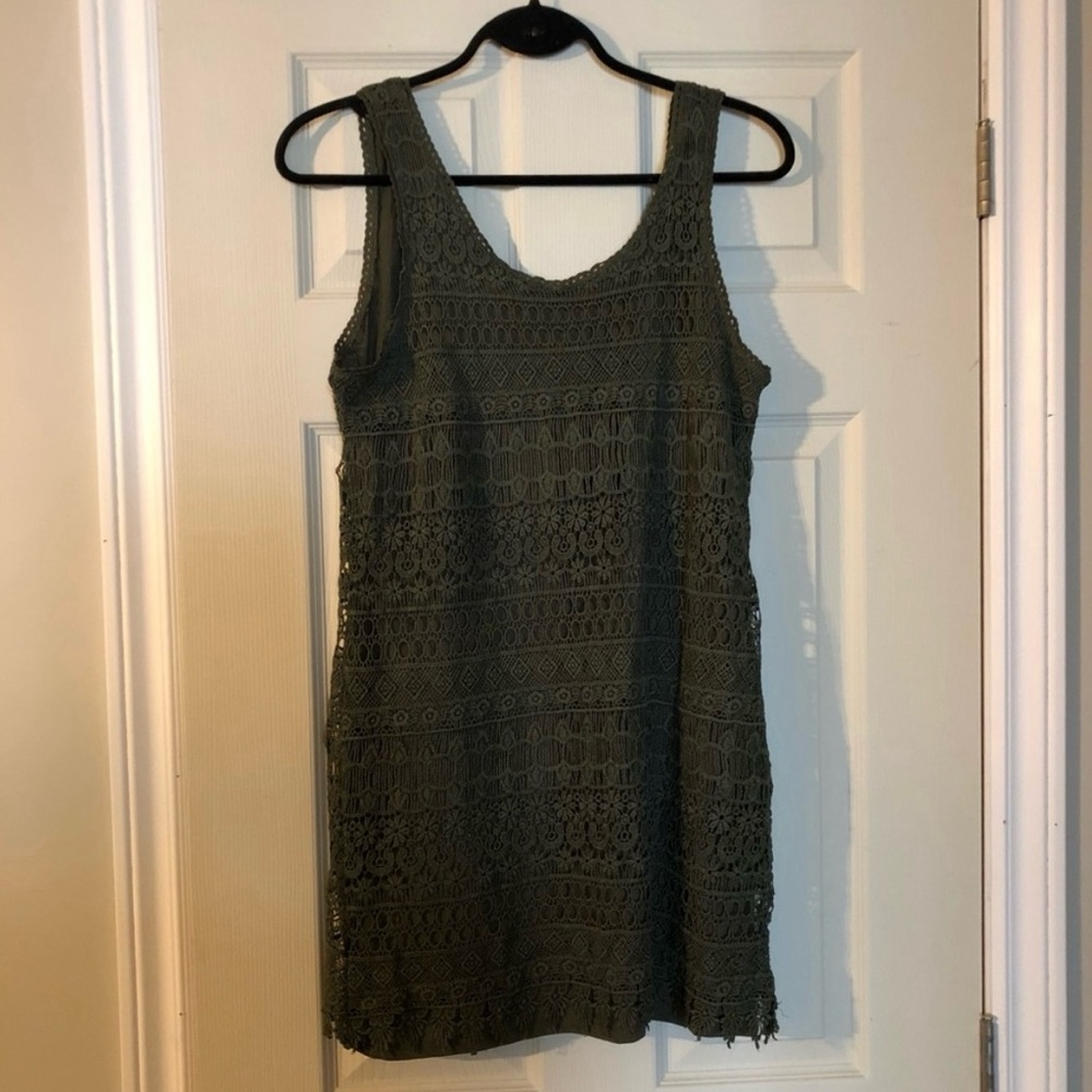 H&M Green Sheath Mini Dress Sleeveless Scoop Neck